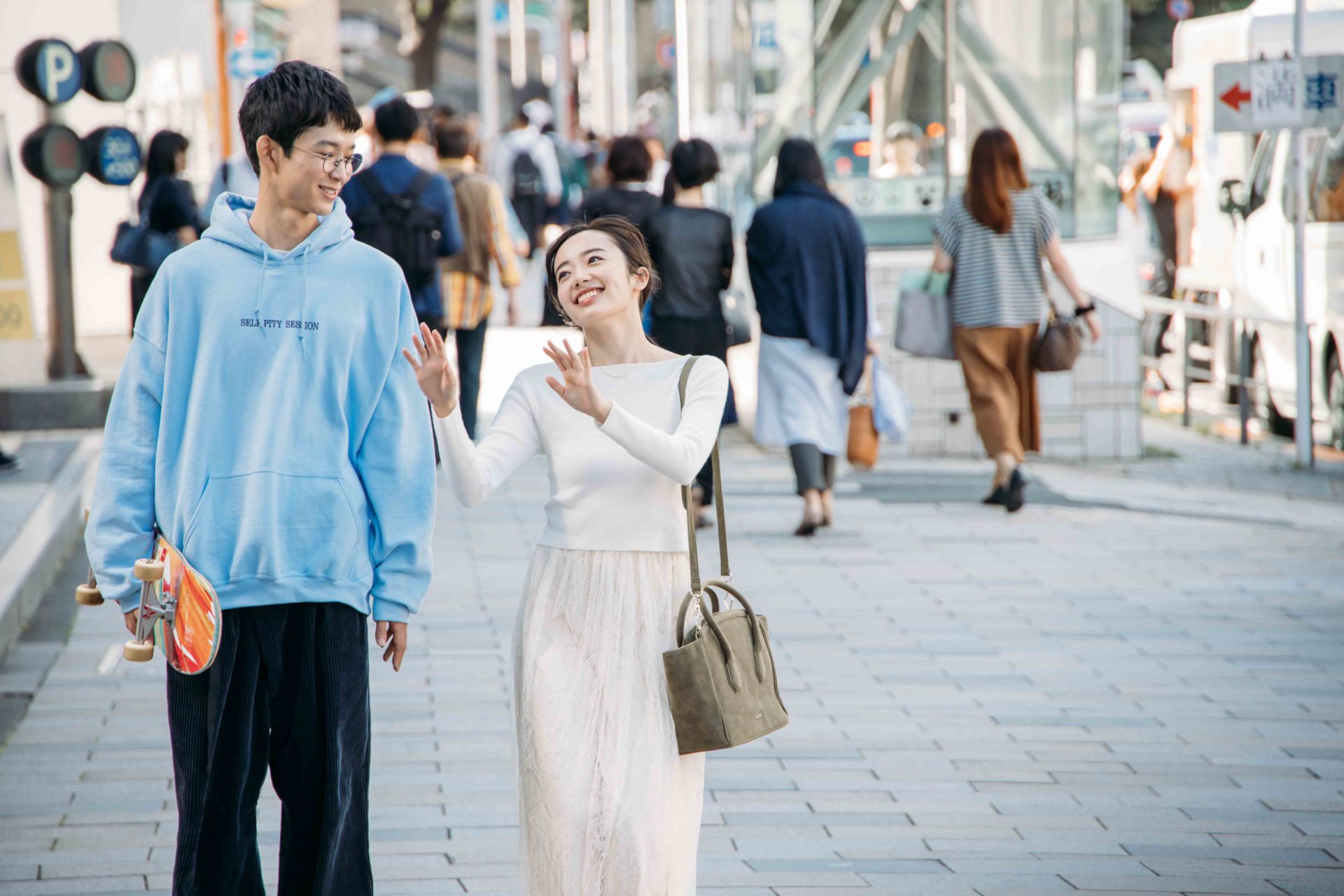 透視畫男孩 全景畫女孩 森田望智帶領鈴木仁 轉大人 怪咖高中生沉迷大姐姐溫柔鄉無法自拔 98yp 電影影評線上看